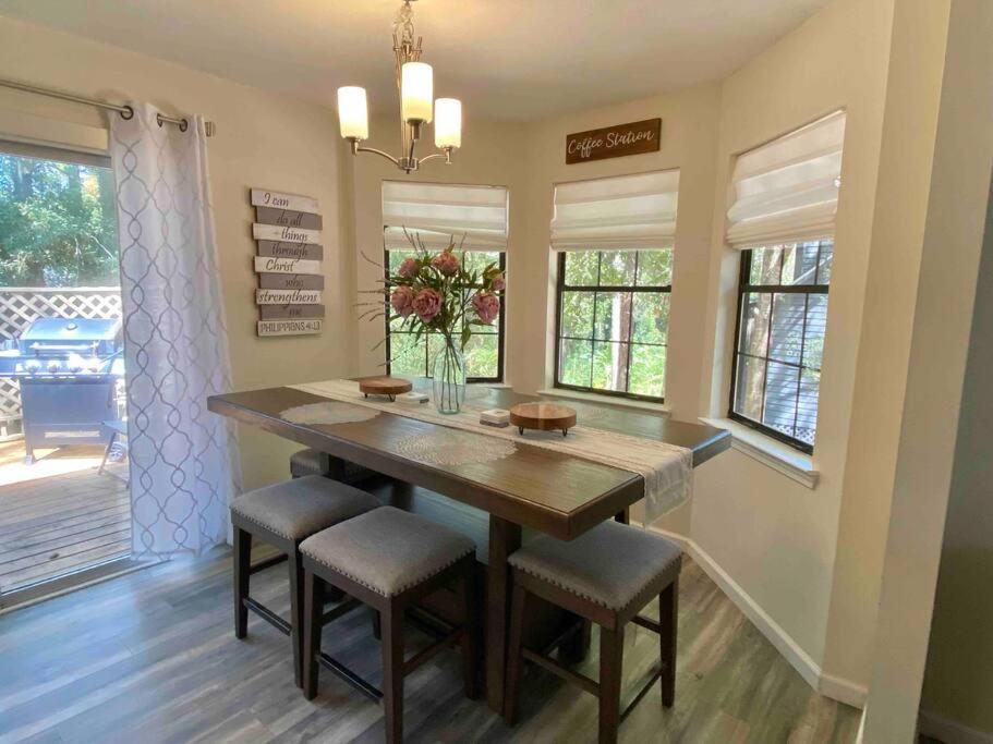 Donna'S Charm: 3 Br/King-Suite/Pools/Golf Daphne Exterior photo